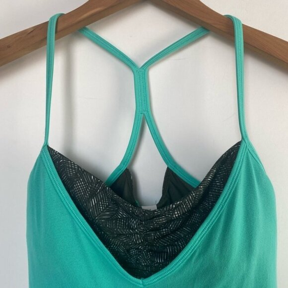 Lululemon | Roll Out Tank | Built in Bra | Bali Breeze/ Jazzy Green - Picture 6 of 8